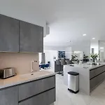 Вилла Casa Leon, Exceptional 6 Bed
