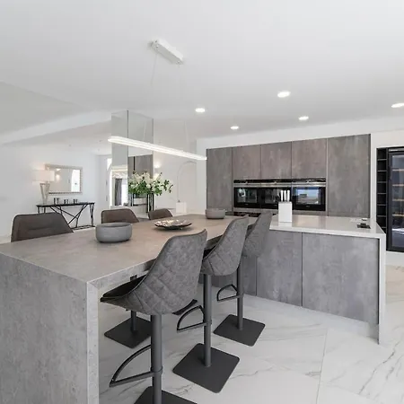 Casa Leon, Exceptional 6 Bed * Пуэрто дель Кармен