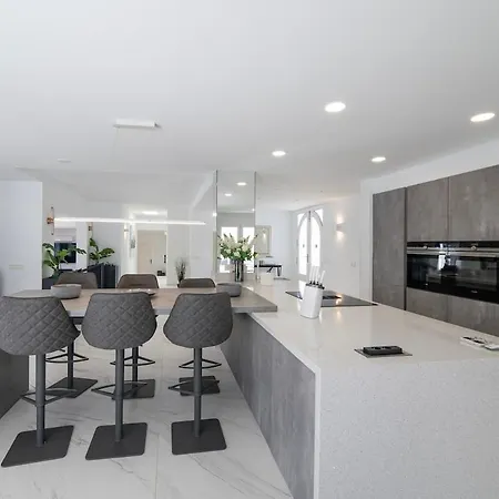 Casa Leon, Exceptional 6 Bed Пуэрто дель Кармен